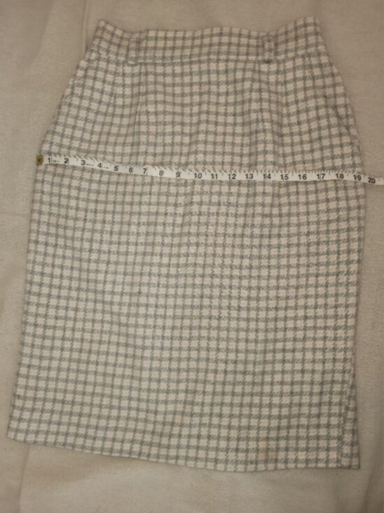 Vintage Neutral Color Wool Blend Plaid Pencil Skirt - Picture 11 of 13